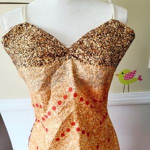 New contemporary top and semistitched skirt